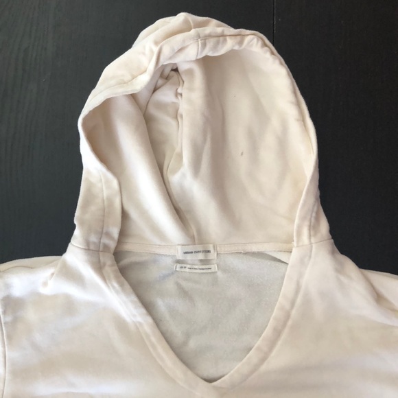 Urban Outfitters Sweater - Picture 3 of 3